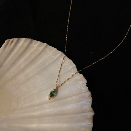 Emerald Marquise Pendant Necklace In Gold