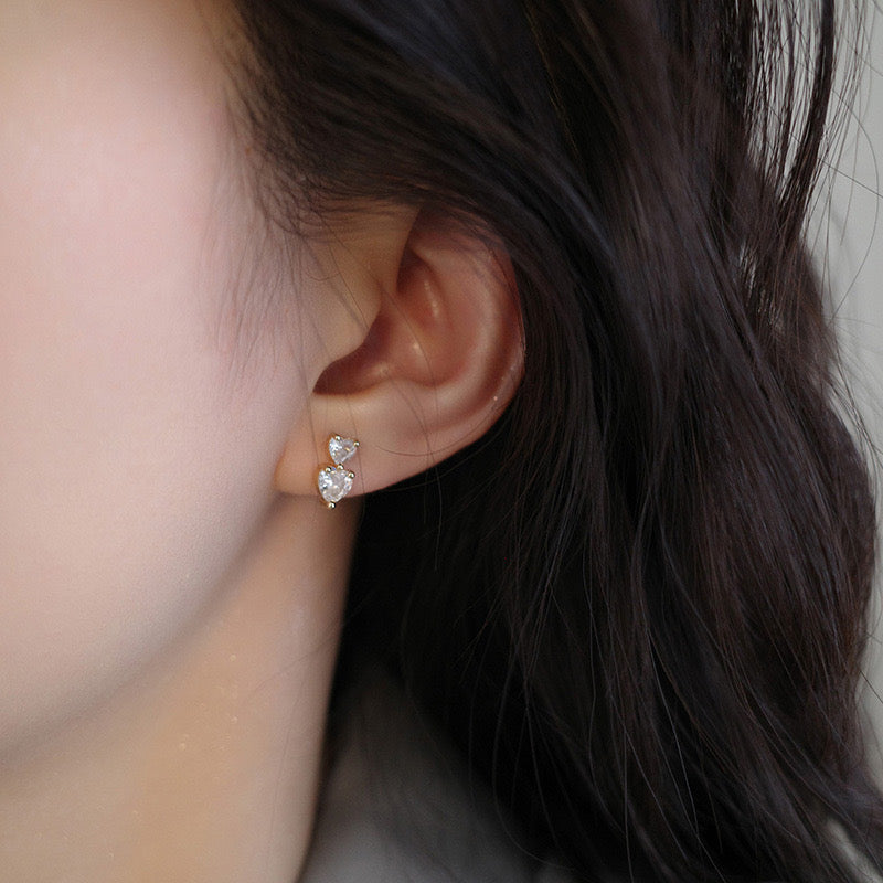 Duo Heart Stud Earrings In Gold