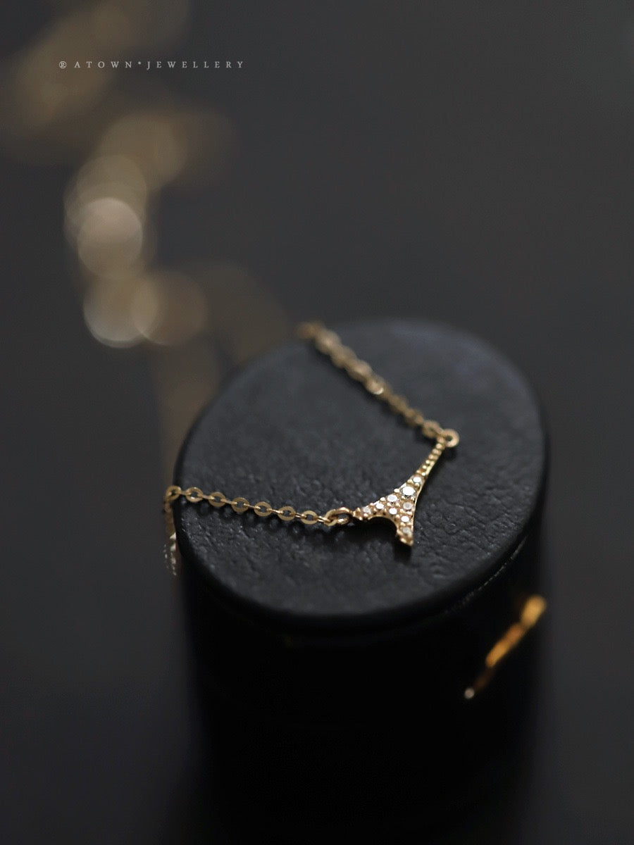 Eiffel Tower Pave Diamond Necklace In Gold