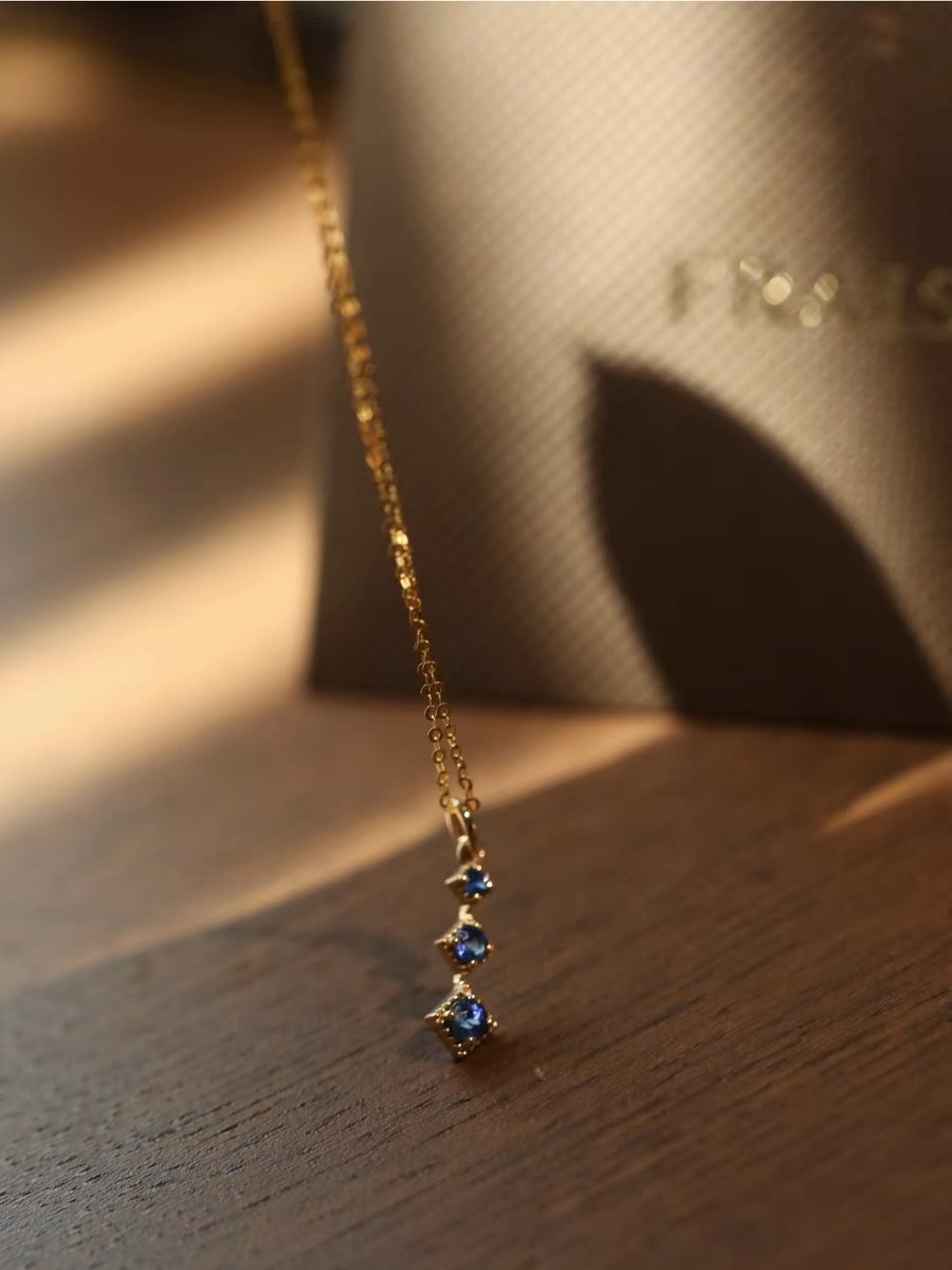 Blue Sapphire Pendant Necklace In 18k Solid Gold