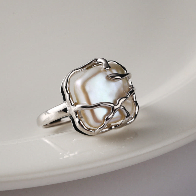 Mother Of Pearl Wrap Open Ring In Silver