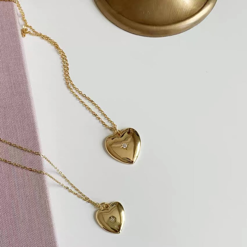 Diamond Heart Classic Necklace In Gold