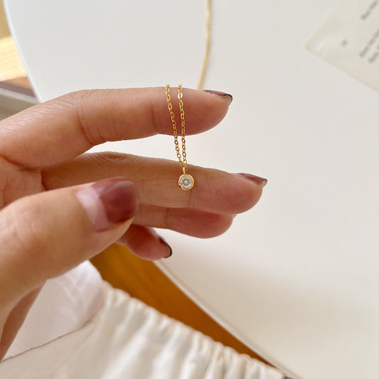 Mondayfree Jewelry single stone classic necklace in gold