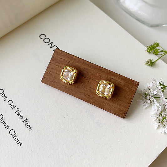 Cushion Set Gemstone Stud Earrings In Gold